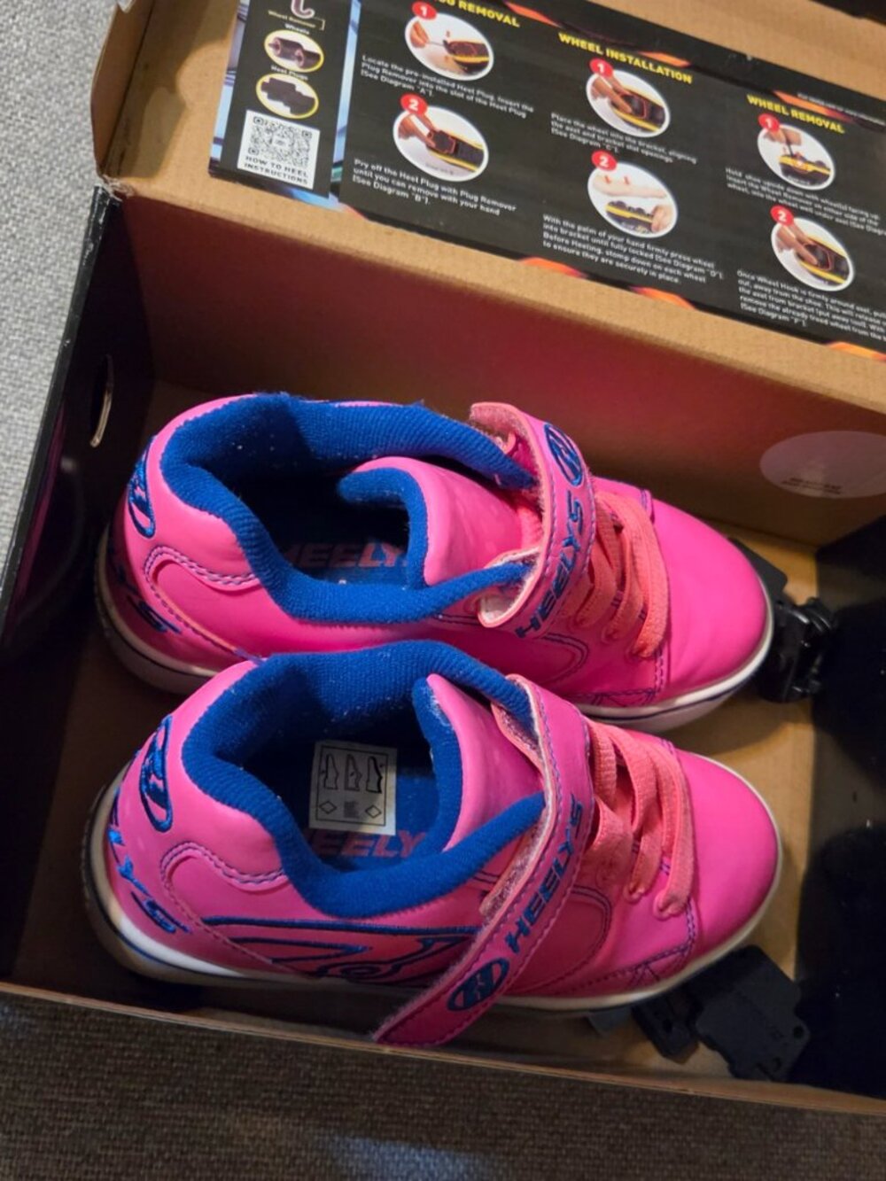 Excellent Condition Heelys Vopel X2 Youth 13